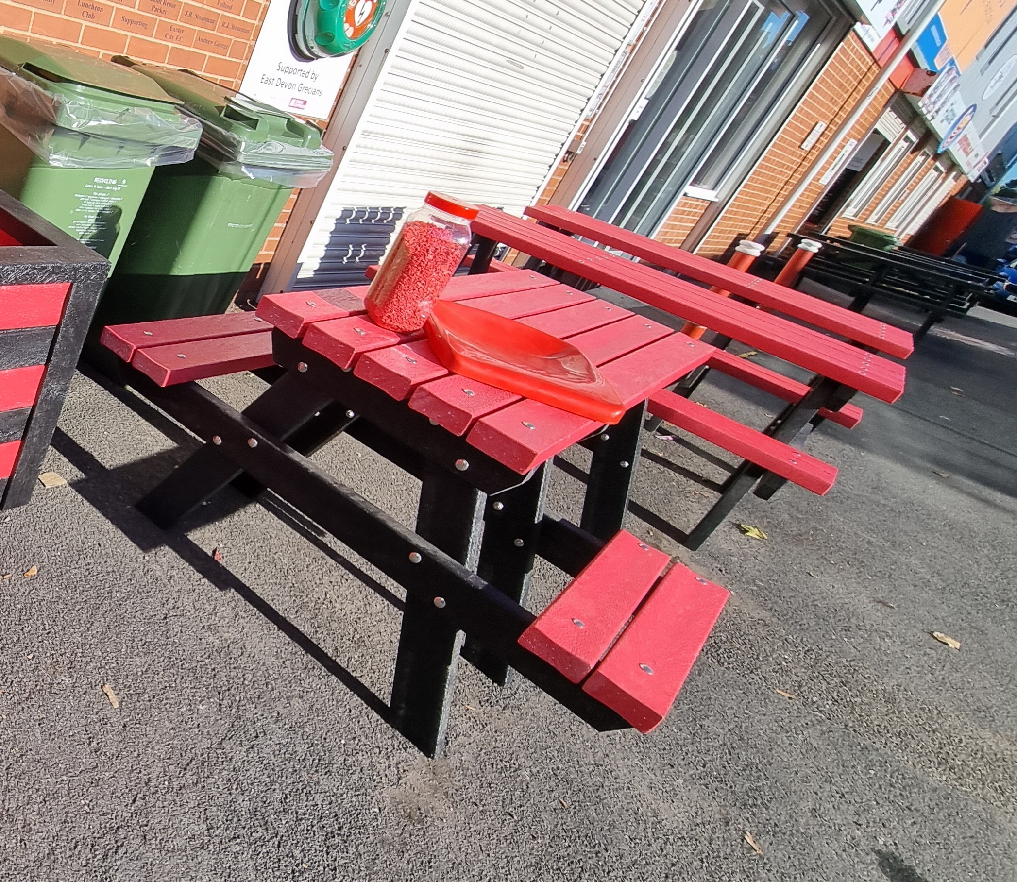 accessible benches at SJP.