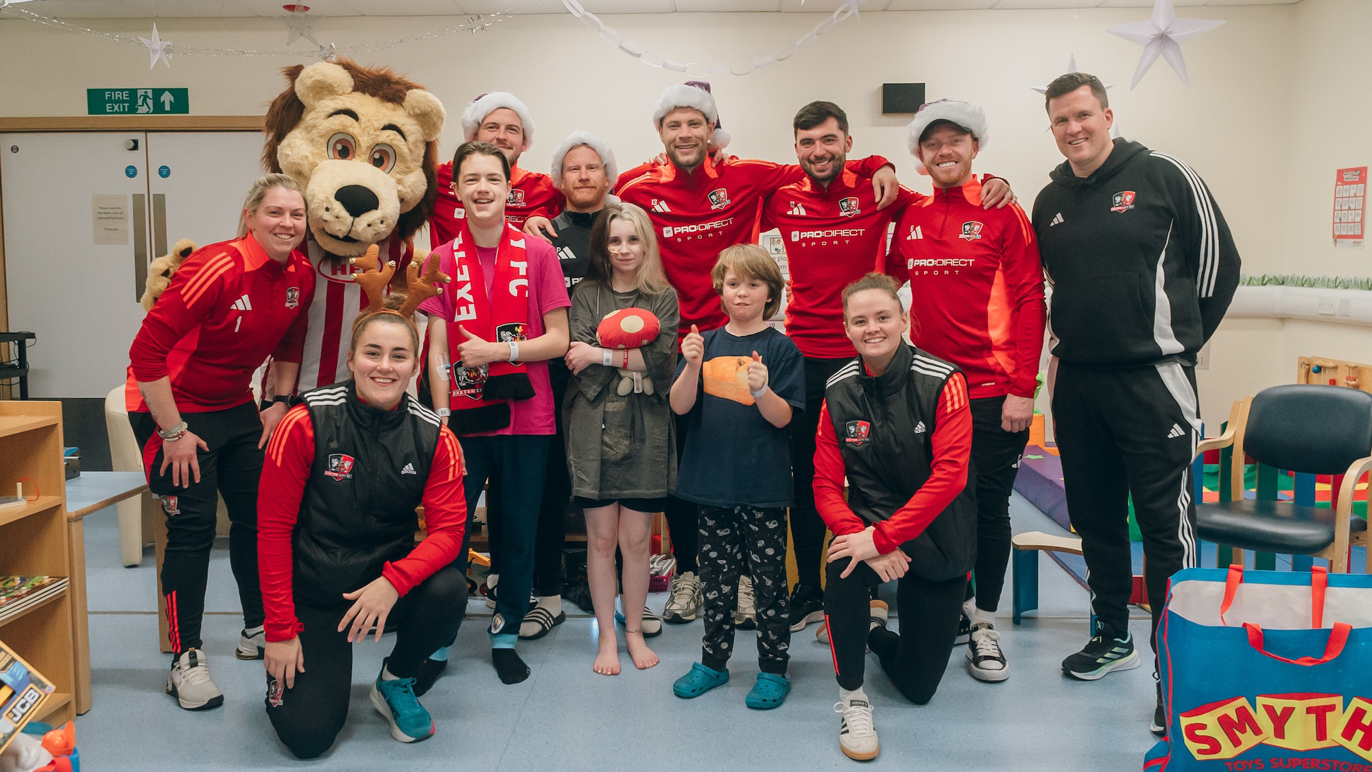 City players visit Bramble Ward