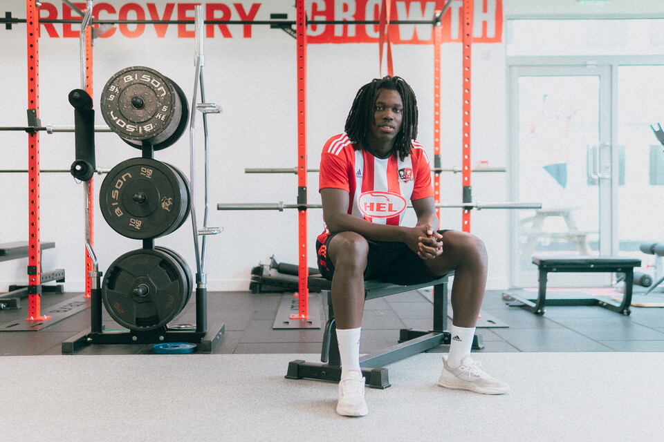 Johnly Yfeko sat in the gym