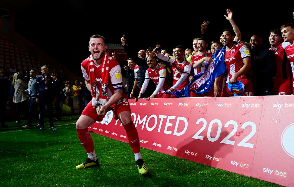 Pierce Sweeney celebrating