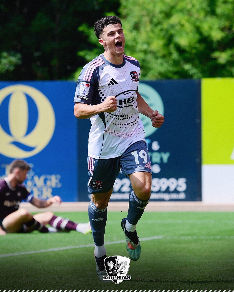 Image of Sonny Cox celebrating his opening goal.