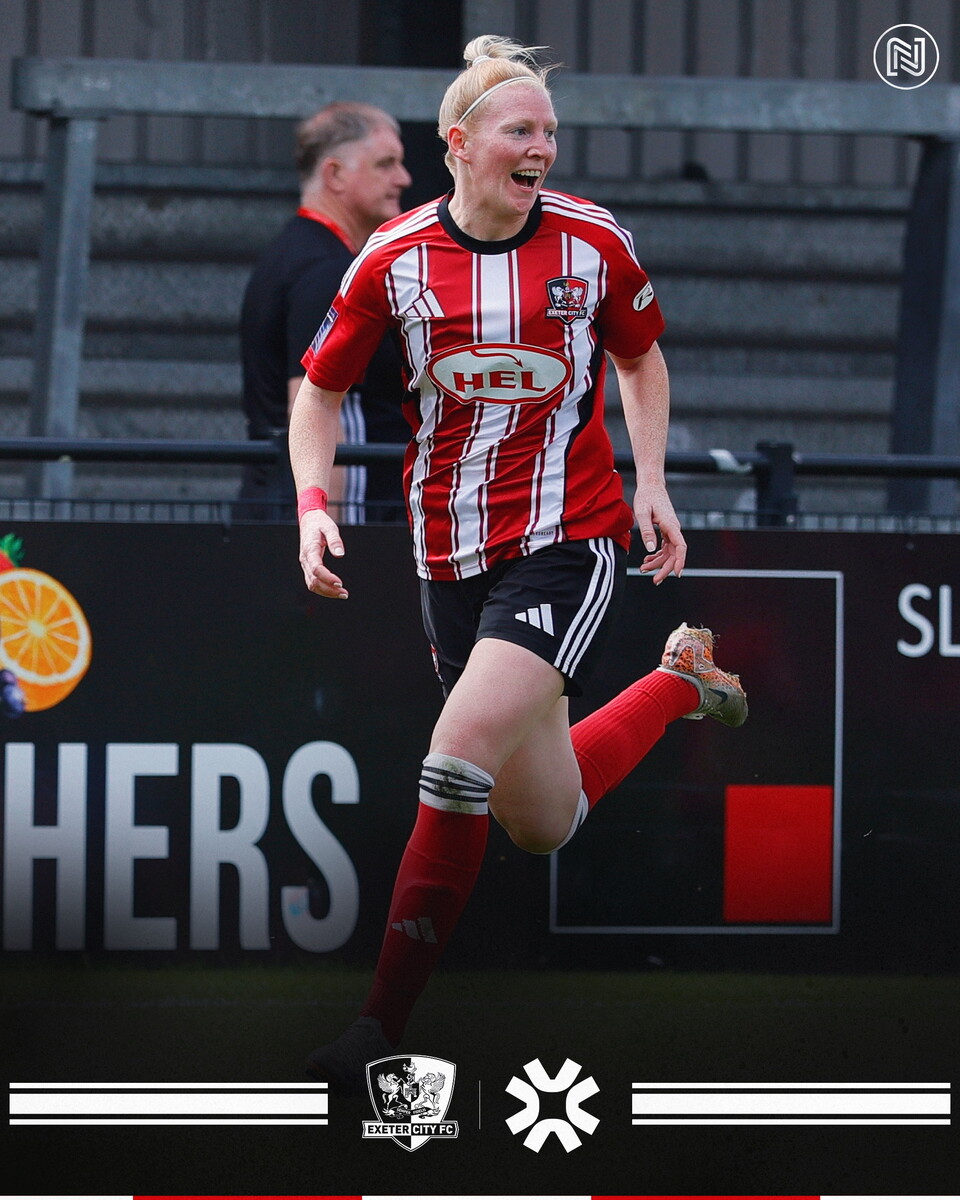 Sarah Stacey celebrating her goal