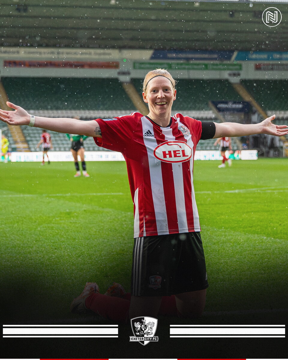 Sarah Stacey knee sliding at Home Park