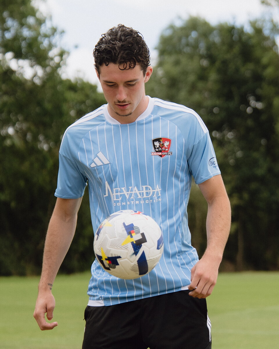 Away Shirt Charlie Cummins