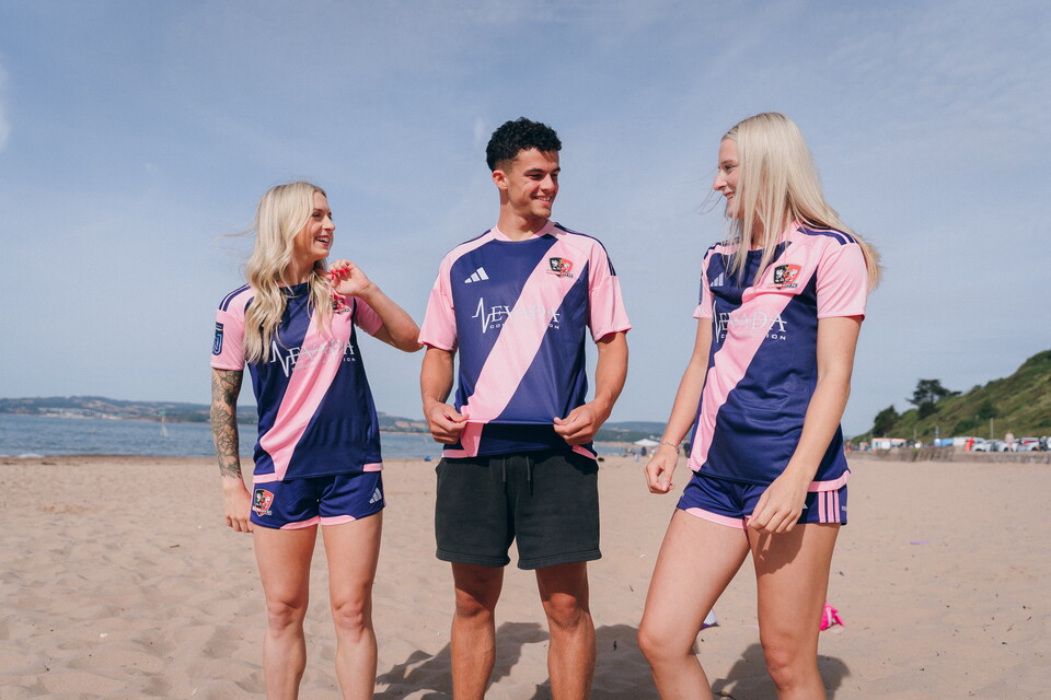 Image of Sonny Cox in the shirt next to Tia Asker and Amber Pollock