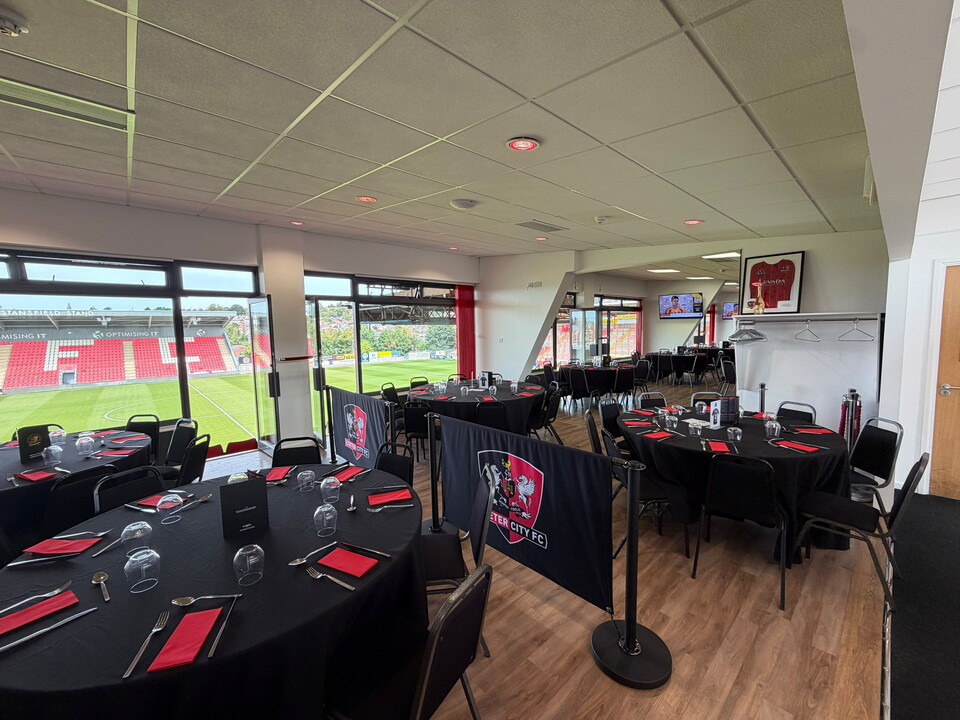 Heritage Lounge Full