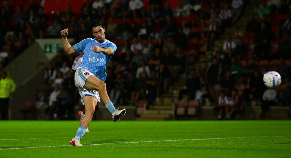 Charlie Cummins strike