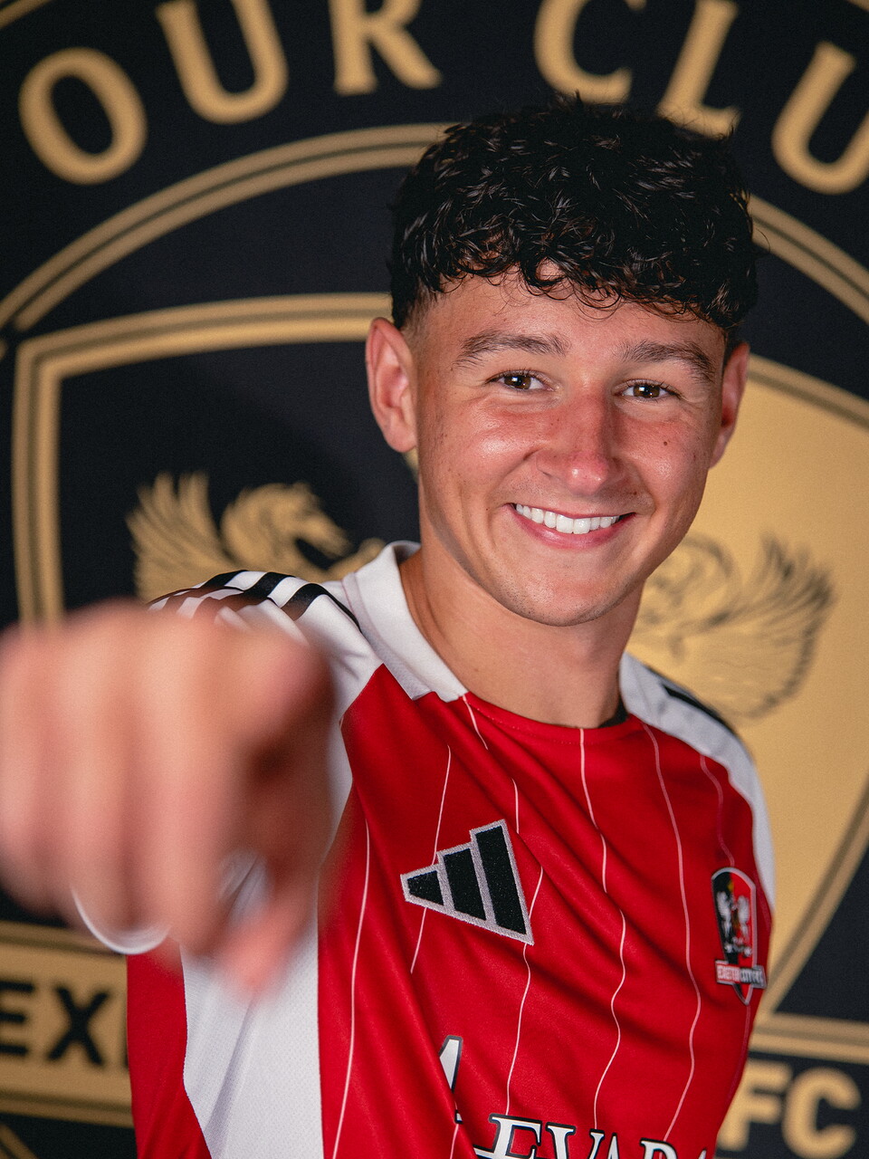 Louie Cayless Headshot